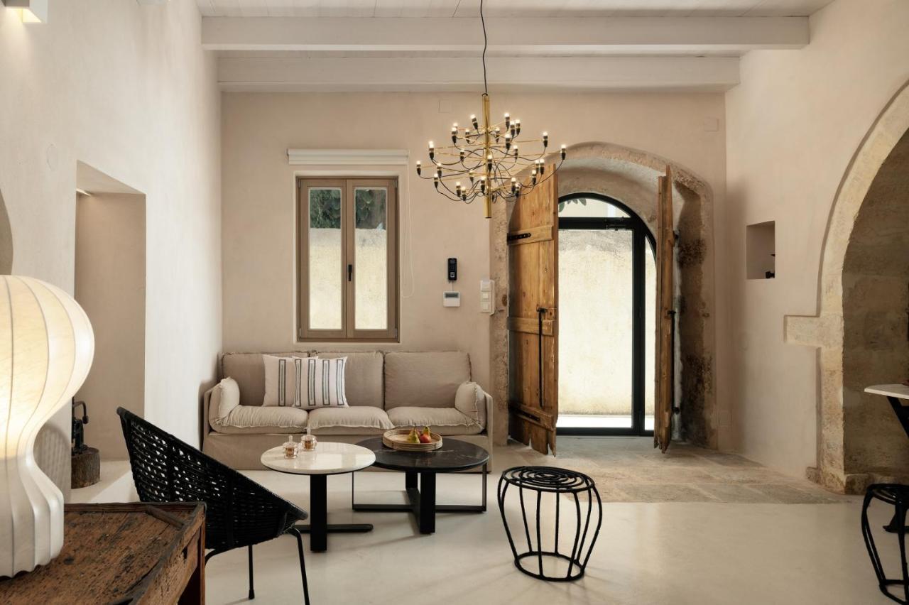 העיירה רתימנו Sutor Chic Manor Hotel מראה חיצוני תמונה